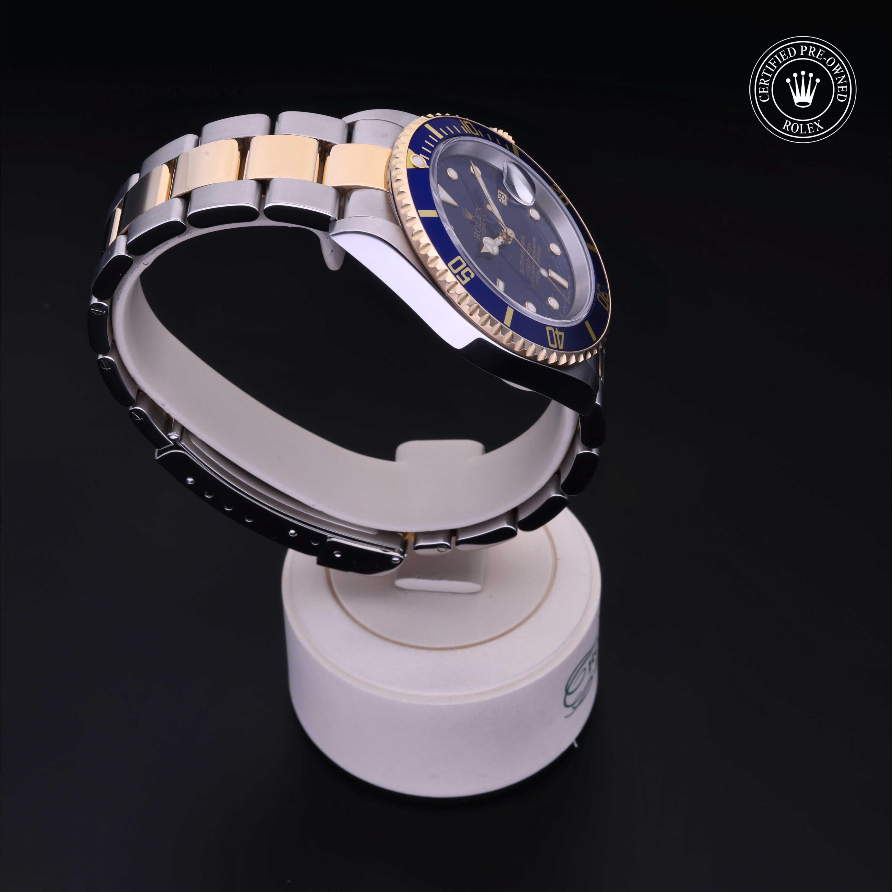 Oyster Perpetual Submariner Date