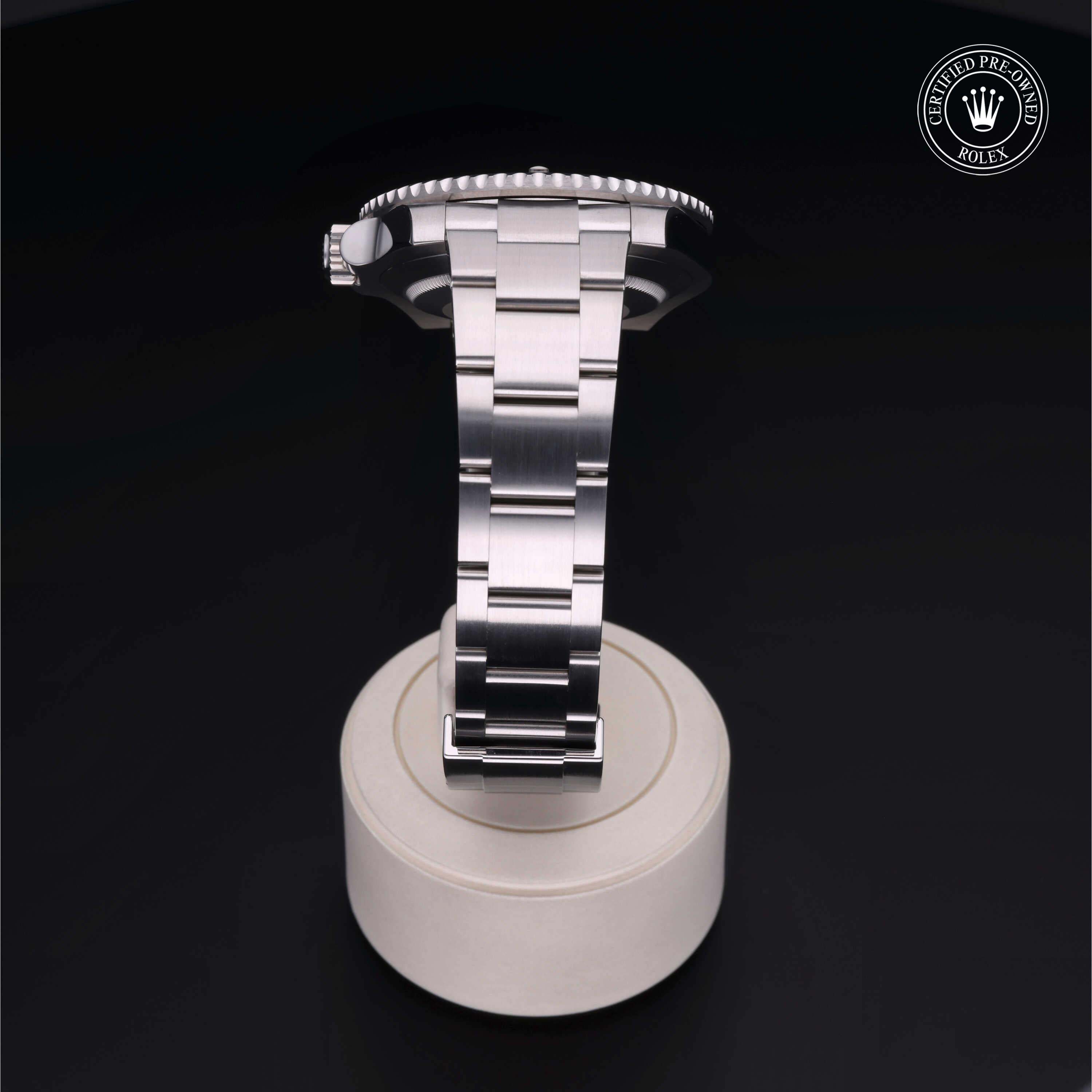 Submariner Date 303-00774