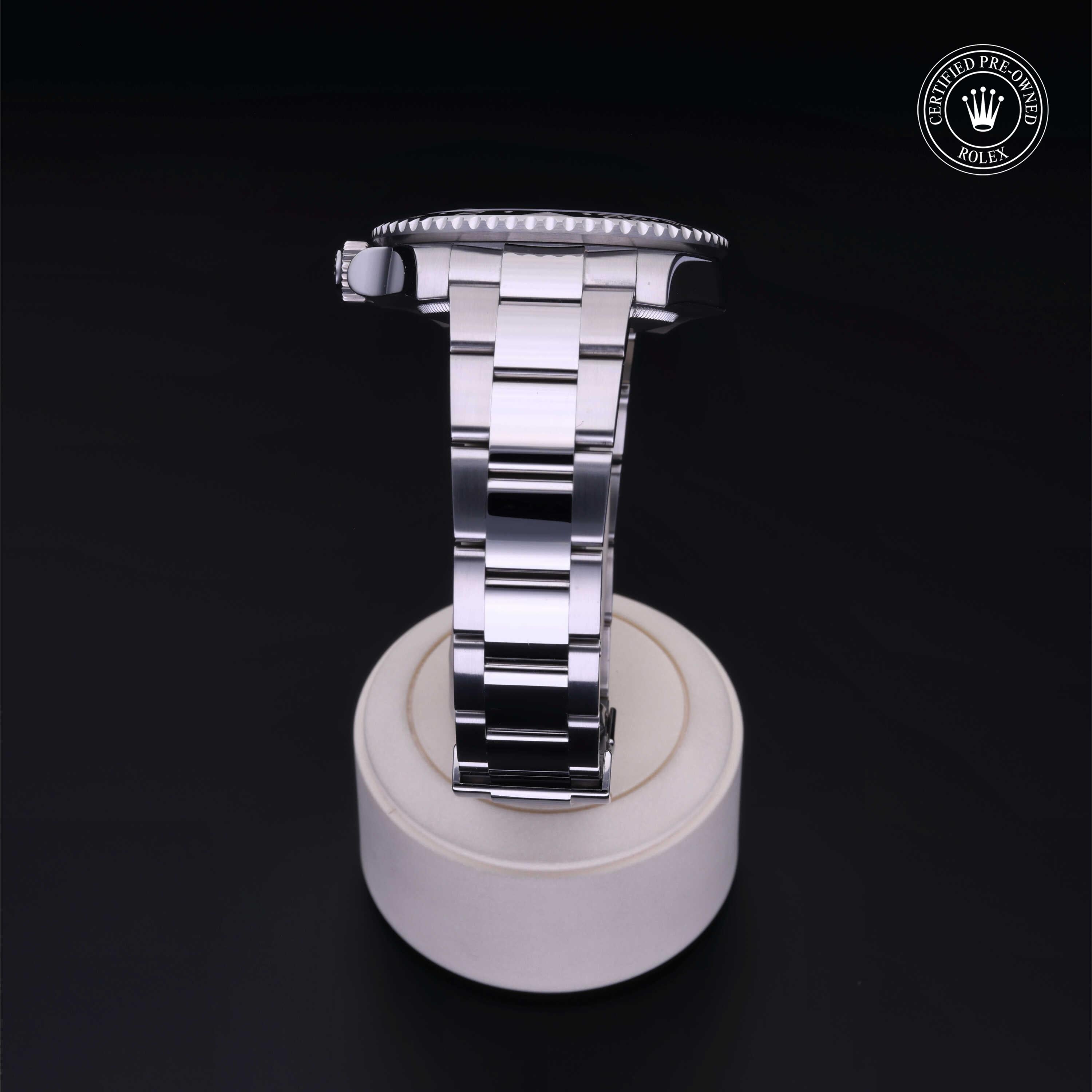 GMT-Master II