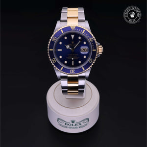 Oyster Perpetual  Submariner Date