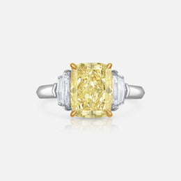4.15 Yellow Diamond with Cadillac Side Stones