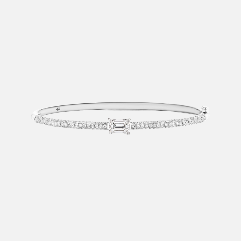 18k White gold Emerald-Cut Diamond Bangle Bracelet