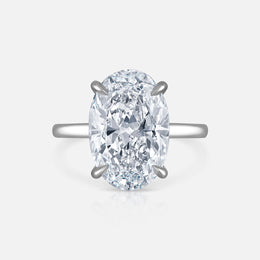 5.85 Oval in the Signature Solitaire